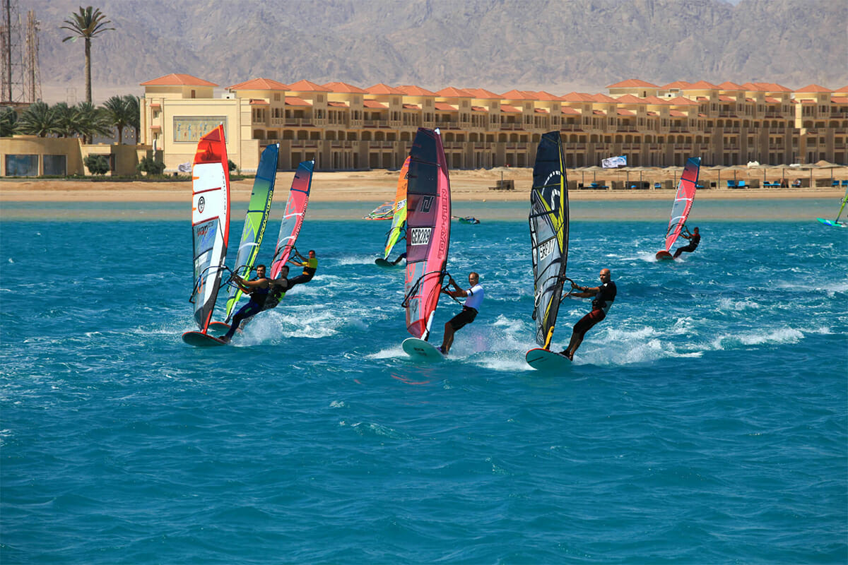 Group windsurfing in Abu Soma