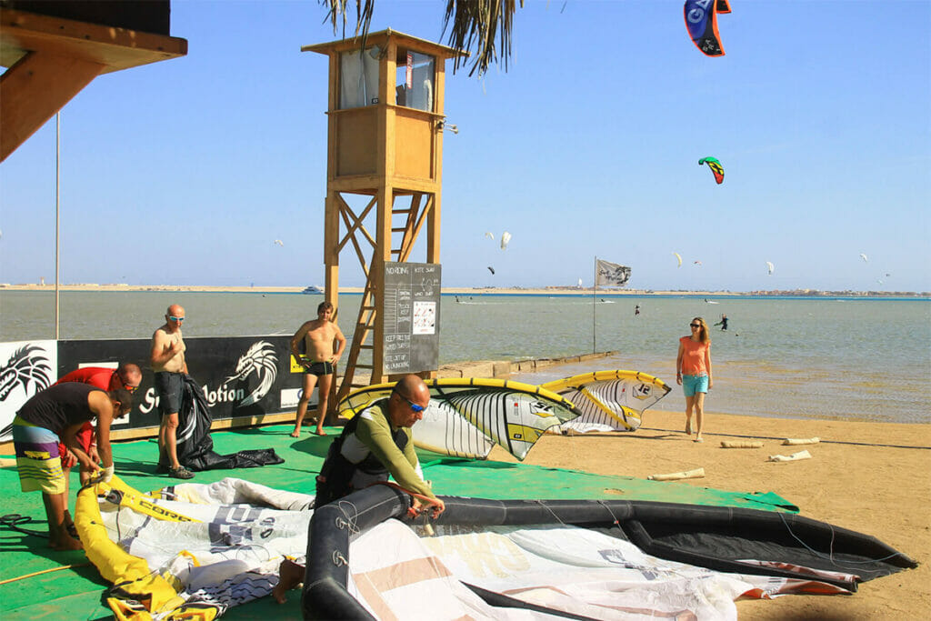 Preparations on the beach for kitesurfing