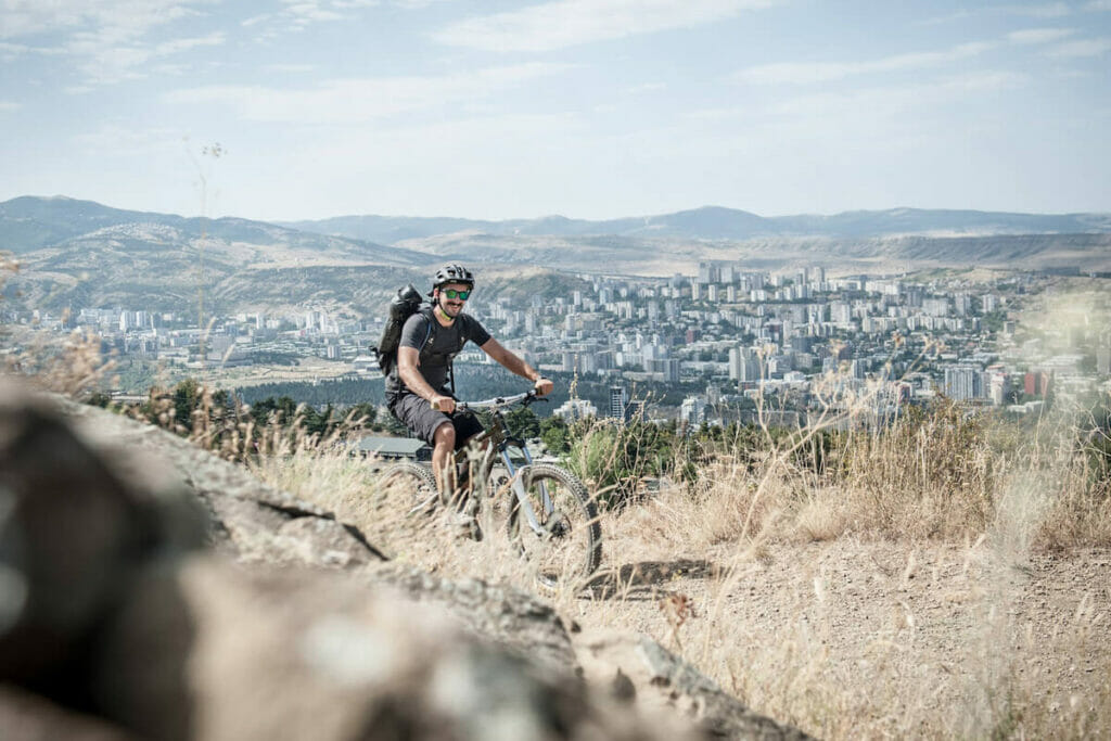 Georgien Mountainbike Ulrlaub
