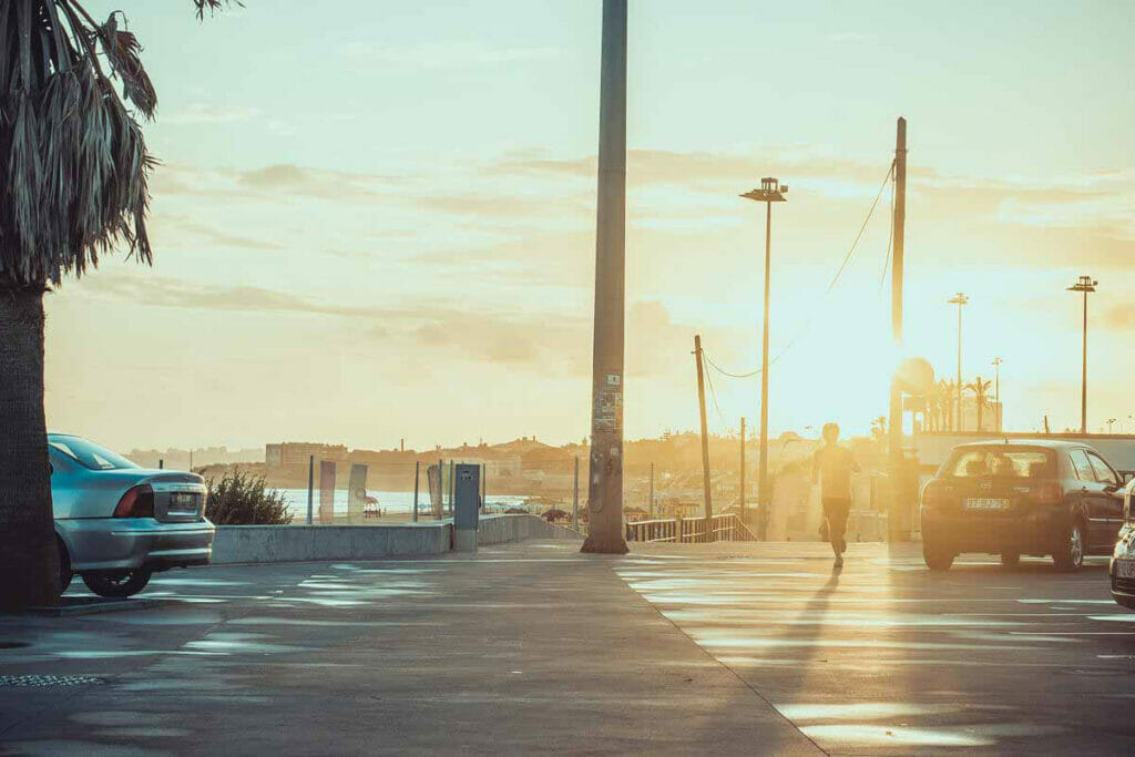 Stadt Ericeira mit Sonnenuntergang