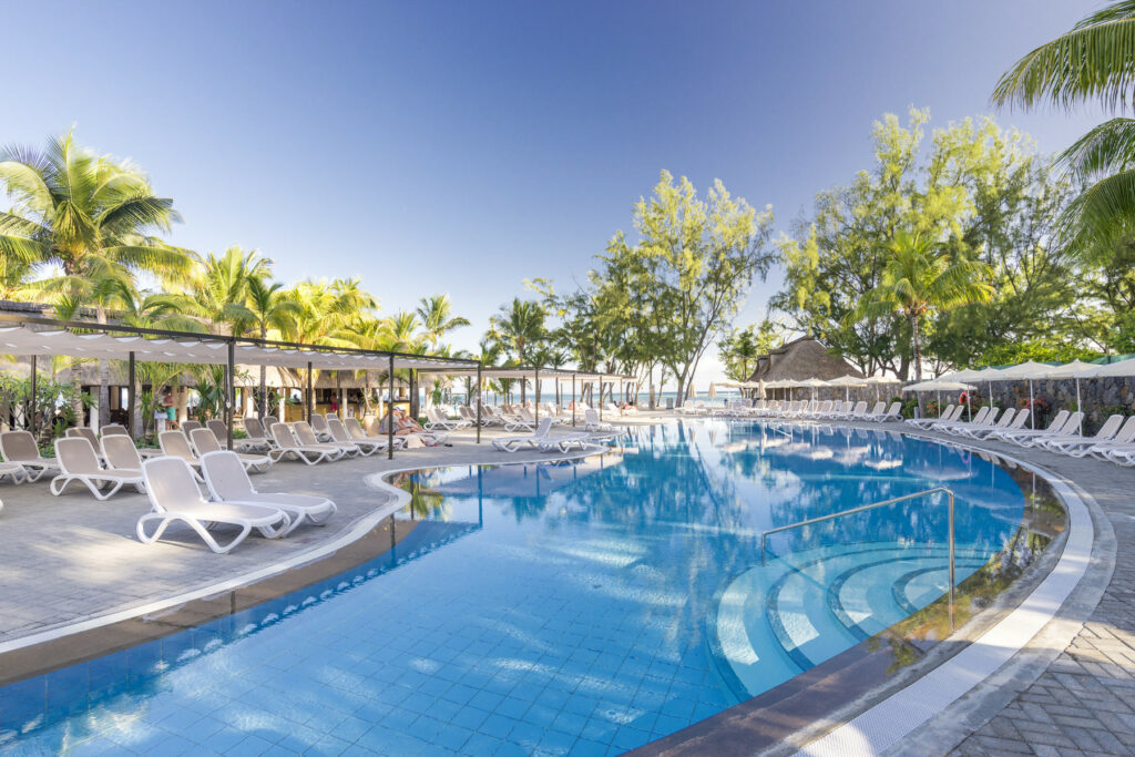 Large pool of the hotel in Mauritius