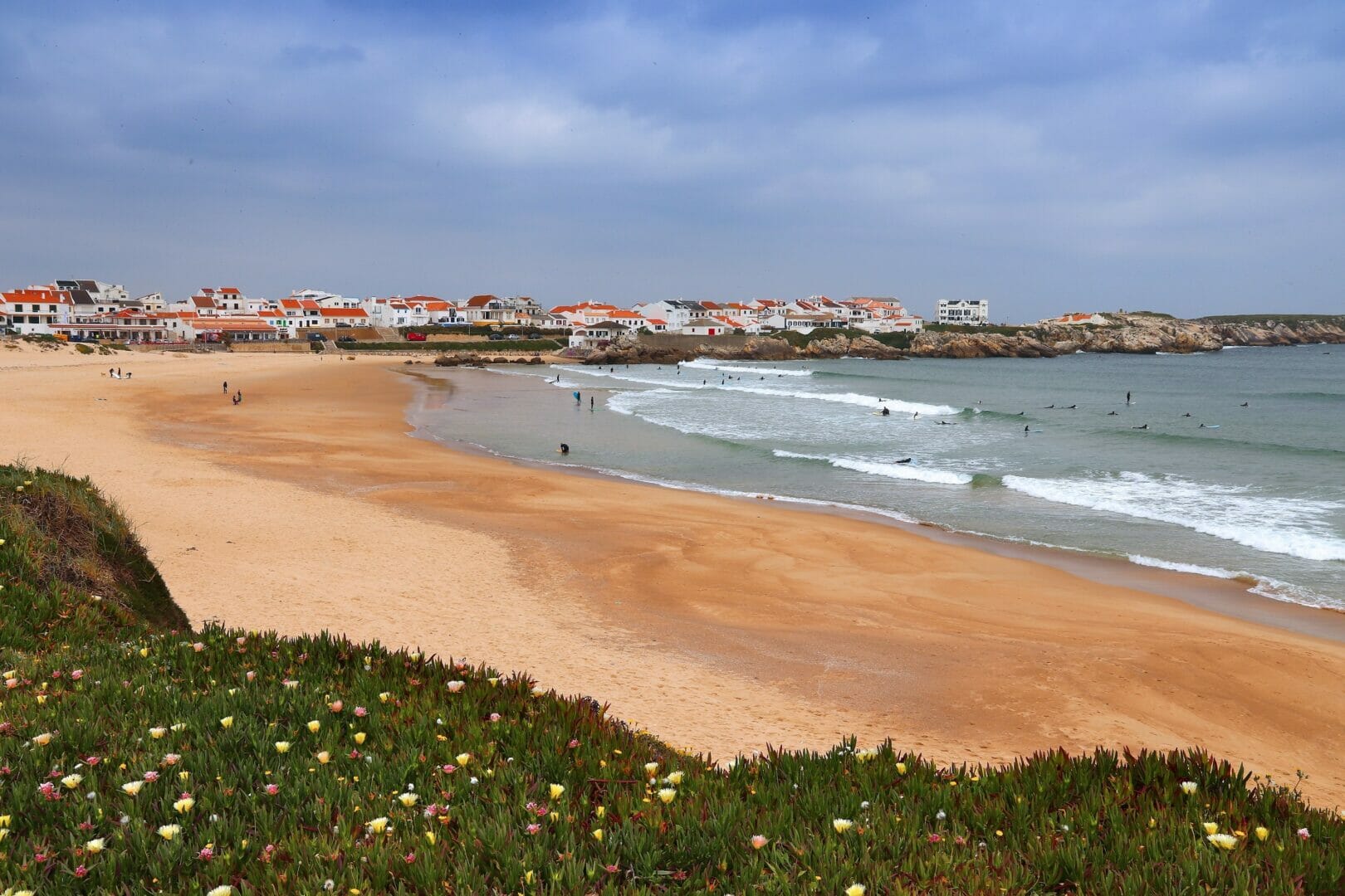 Baleal,Surfen,Strand,in der Nähe,von,Peniche,in,Portugal,Regenwetter